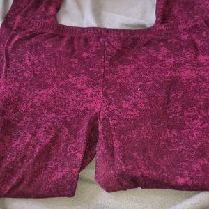 soft red/pink leggings